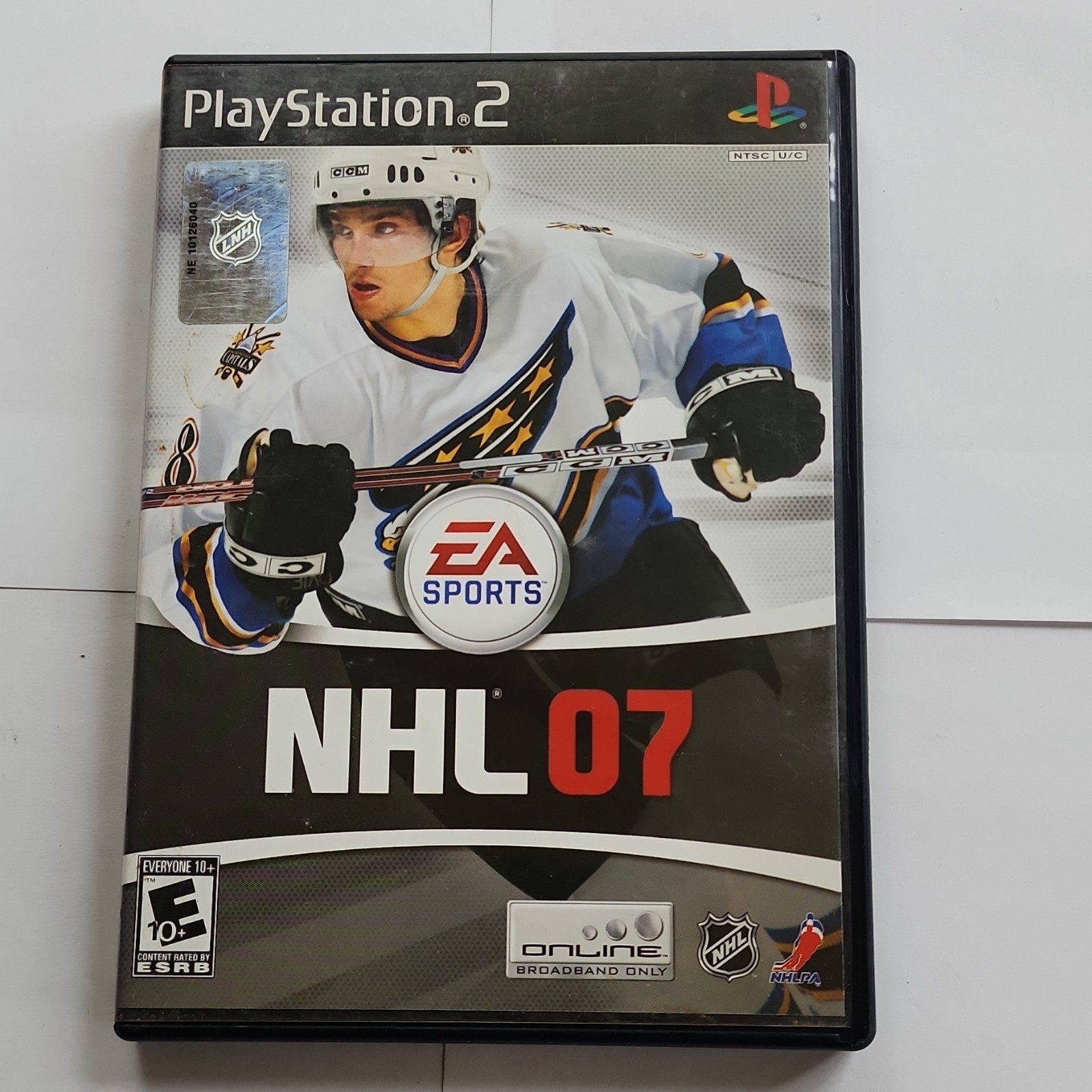 EA SPORTS NHL 07 Sony PlayStation 2 PS2 E10+ (Everyone 10+) NTSC-U/C