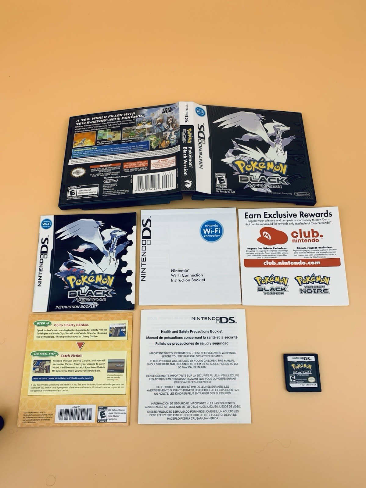 Pokémon Black Version Authentic 2011 Nintendo DS with Case, Manual, Tested