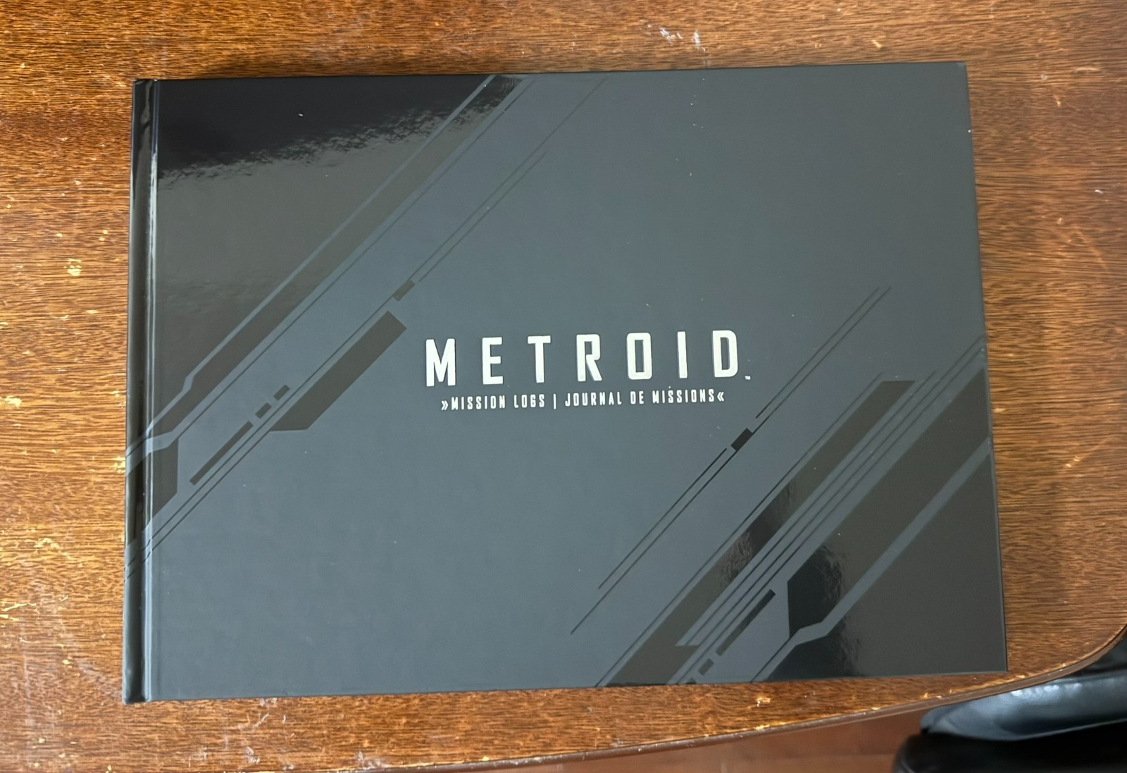 Metroid Dread Special Ed Art Book + Cards NO GAME Great Condition Original Box