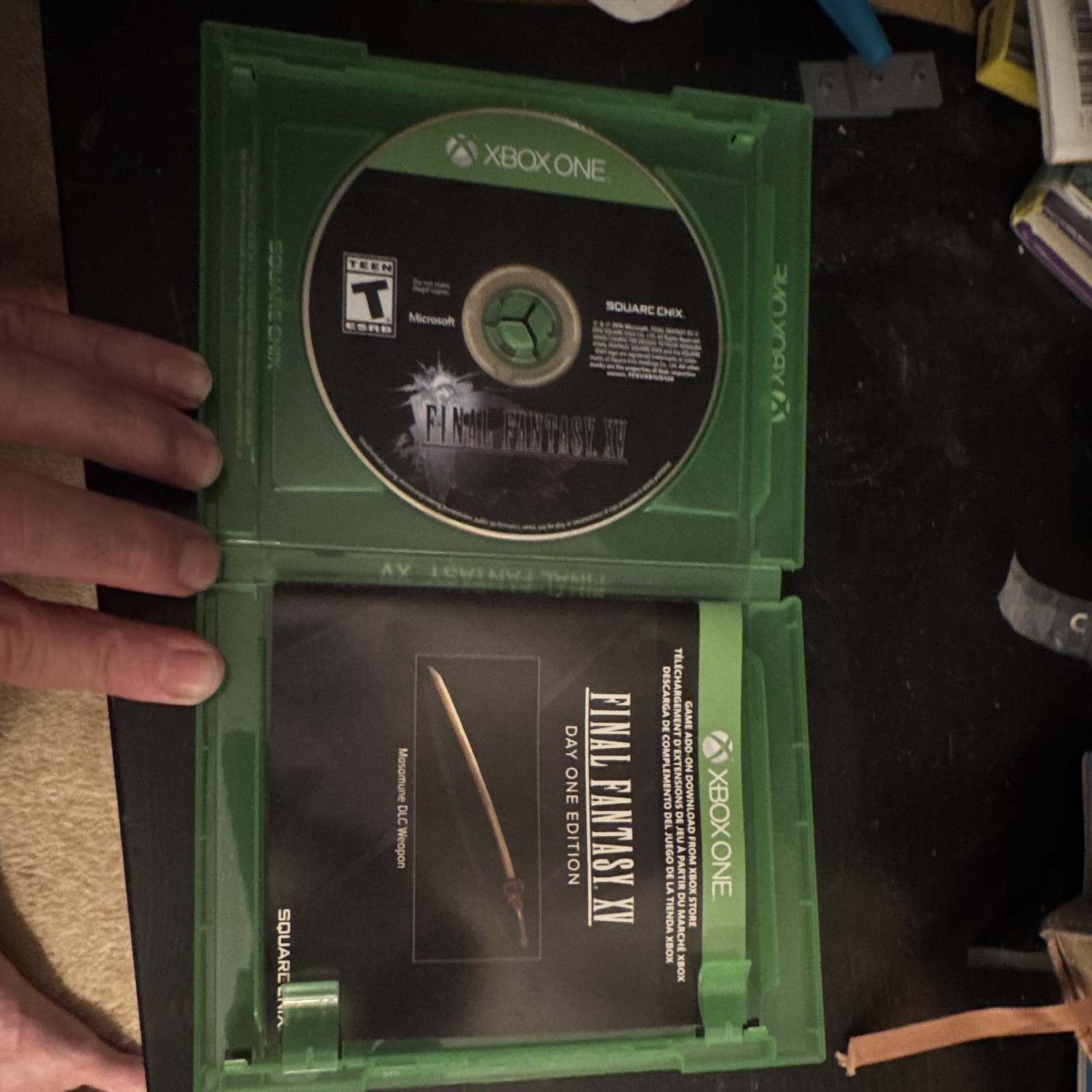 Square Enix Final Fantasy XV (Xbox One) T-Teen Day One, Case & Manual