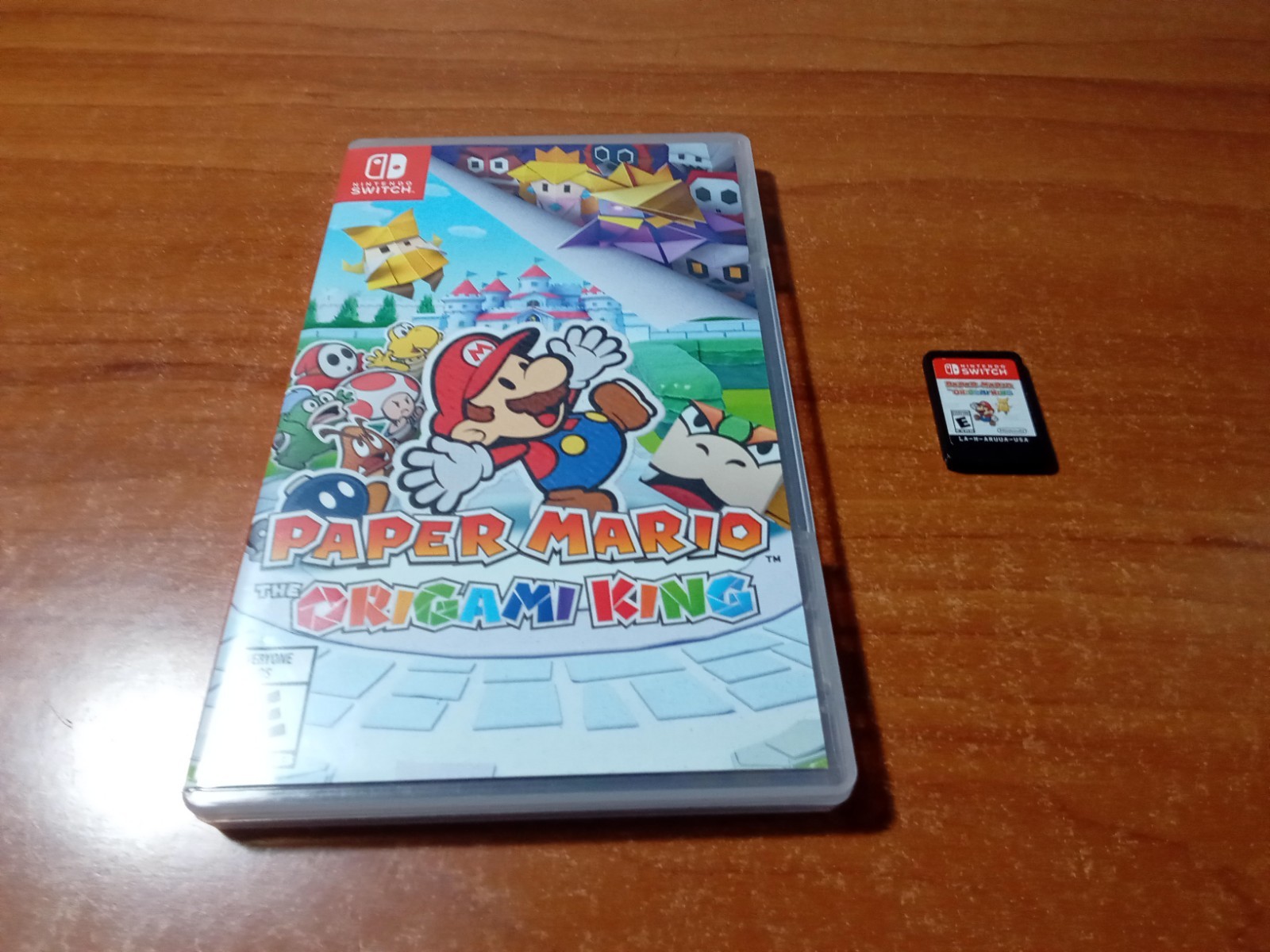 Paper Mario: The Origami King (Nintendo Switch, 2020) CIB Complete *TESTED*