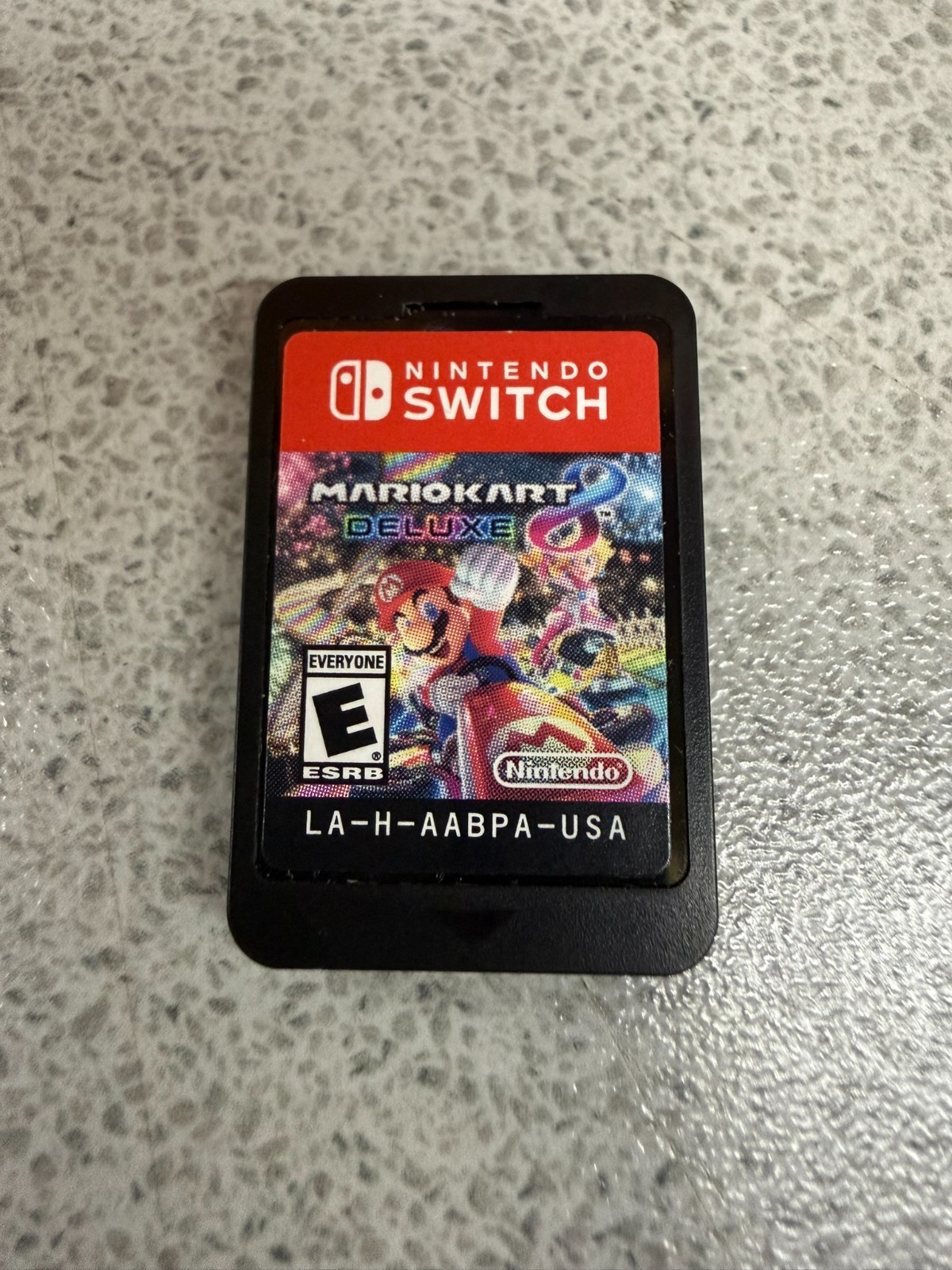 MarioKart Deluxe 8 (Nintendo Switch, 2017) Game Cartridge Only