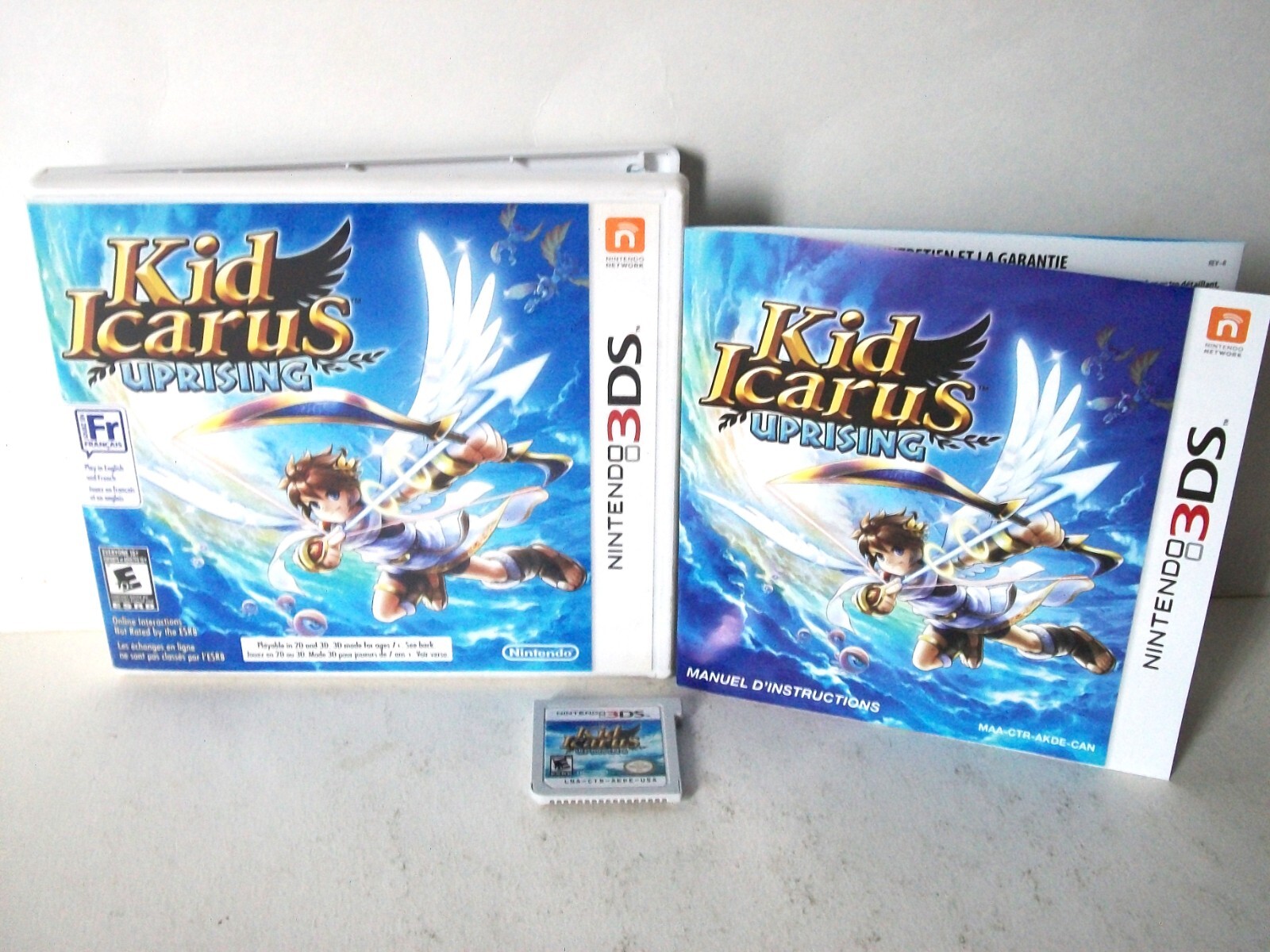Kid Icarus Uprising (Nintendo 3DS) Complete Game Case Manual Cartridge CIB Only