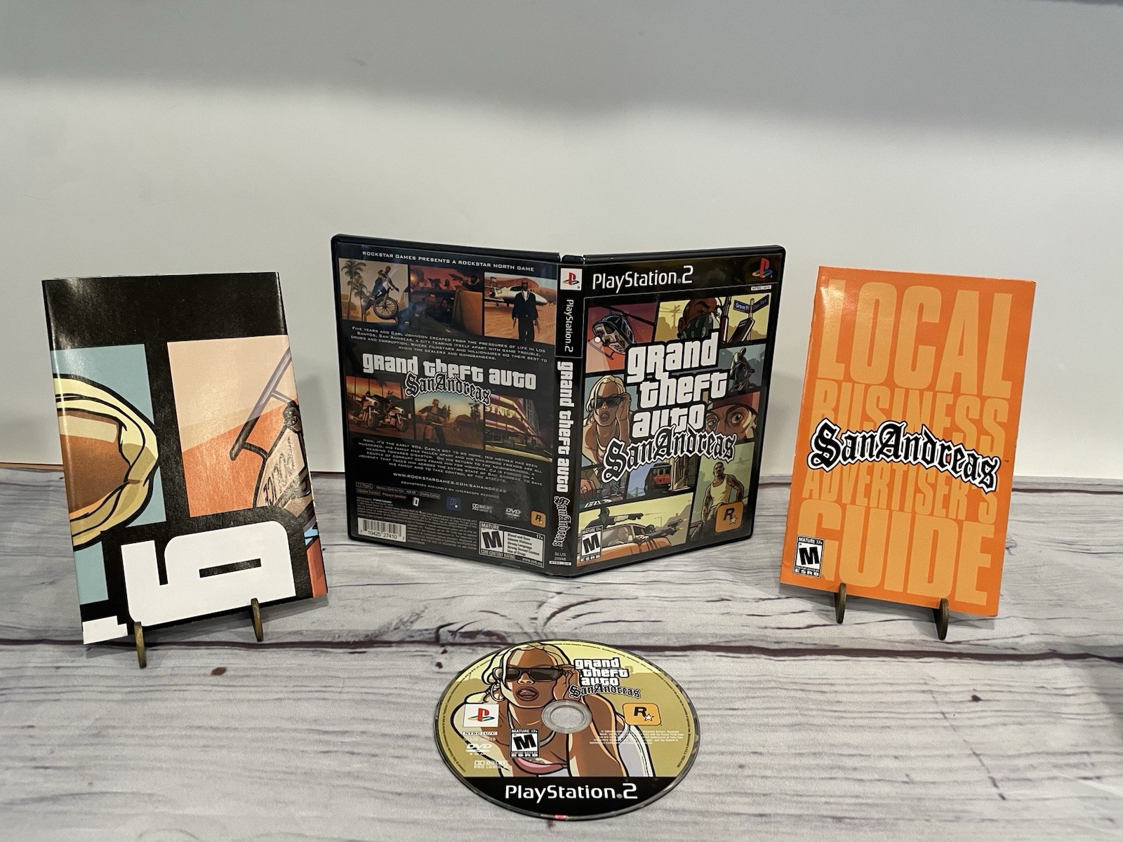 Grand Theft Auto: San Andreas (PlayStation 2, 2004) Complete w/ Manual & Map