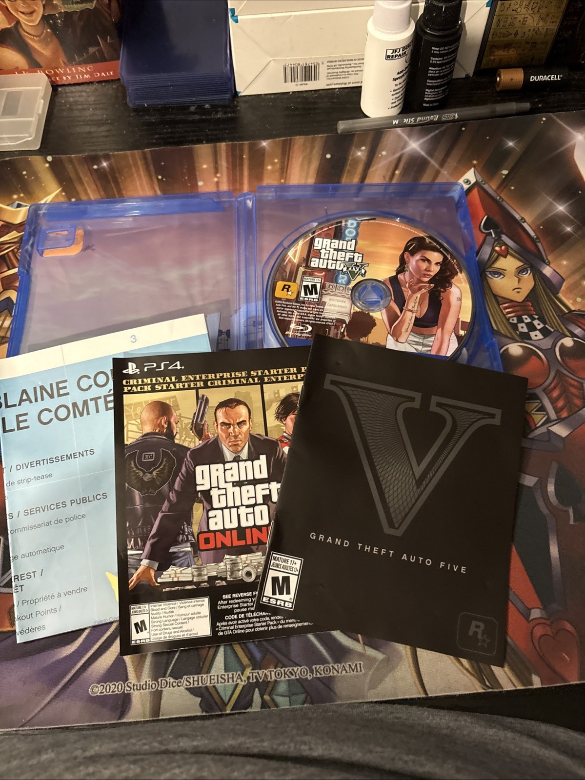 Grand Theft Auto V: Premium Edition PlayStation 4 PS4 CIB With Map