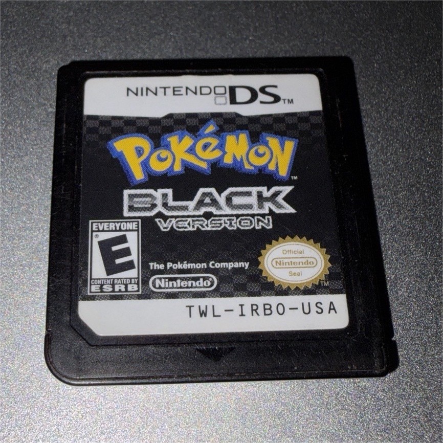 Pokémon Black Version – authentic, cartridge only