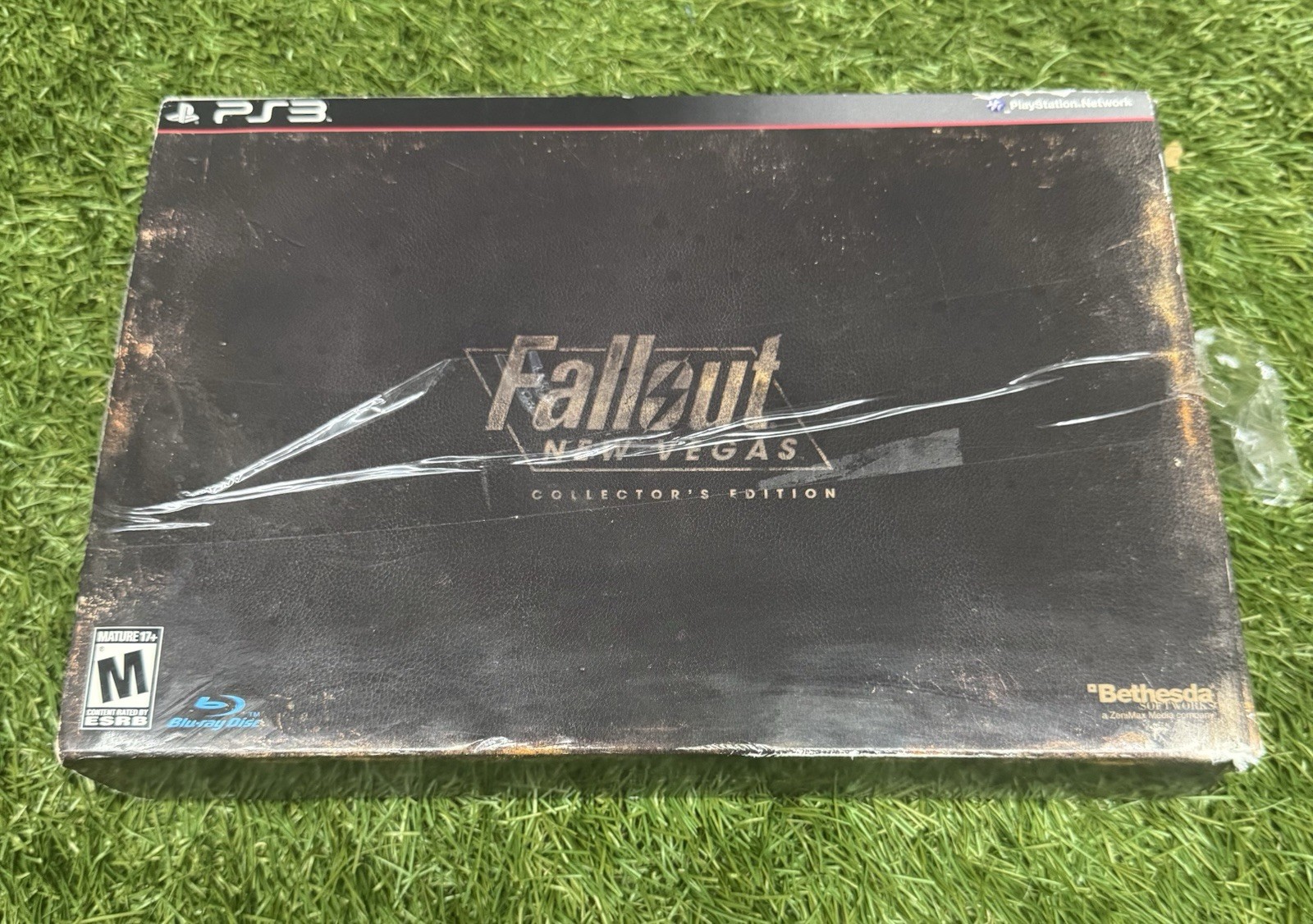 Fallout New Vegas Collectors Edition No Game or Poker Chips