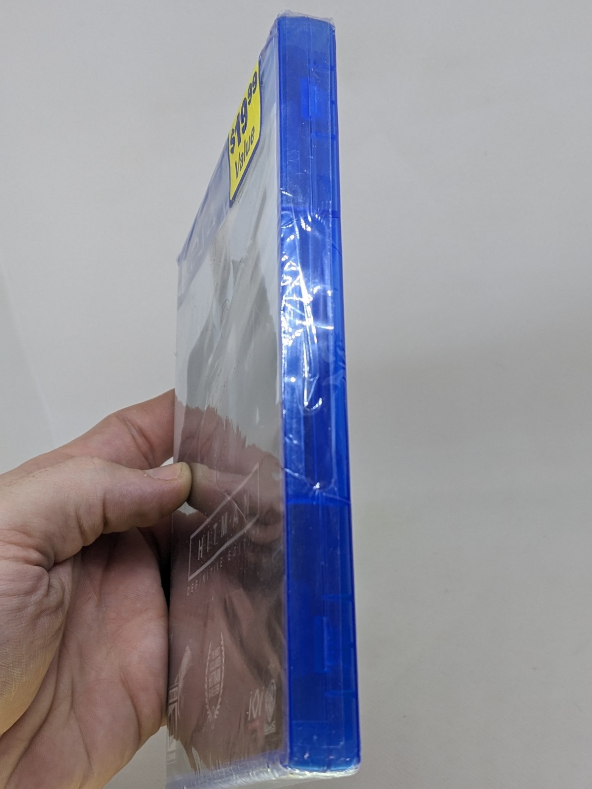 *NEW but Wrapper has Tear* Hitman: Definitive Edition (PlayStation 4, 2018) PS4