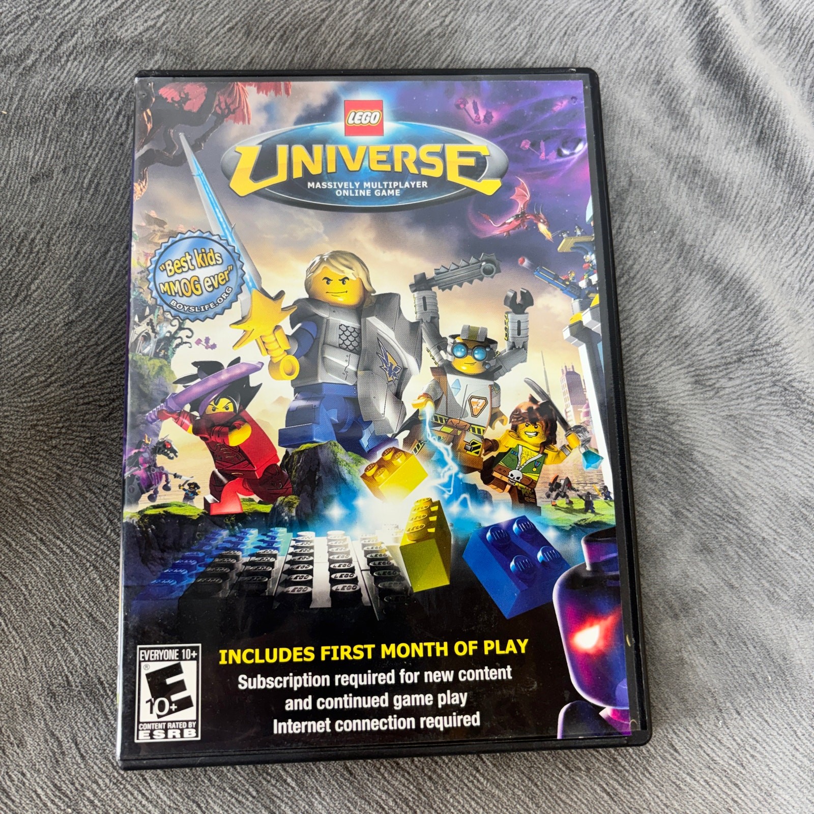 Lego Universe CD DVD-ROM Software Win PC or Mac Computer Game Good Condition