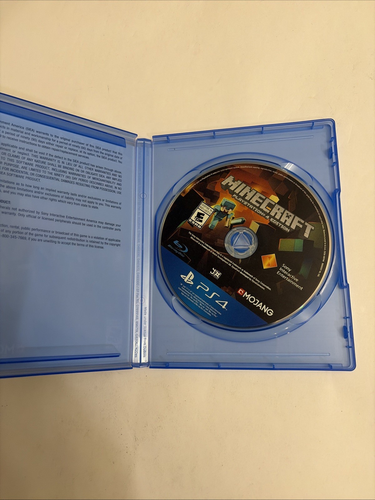 Minecraft PS4 Edition (PlayStation 4, 2014)