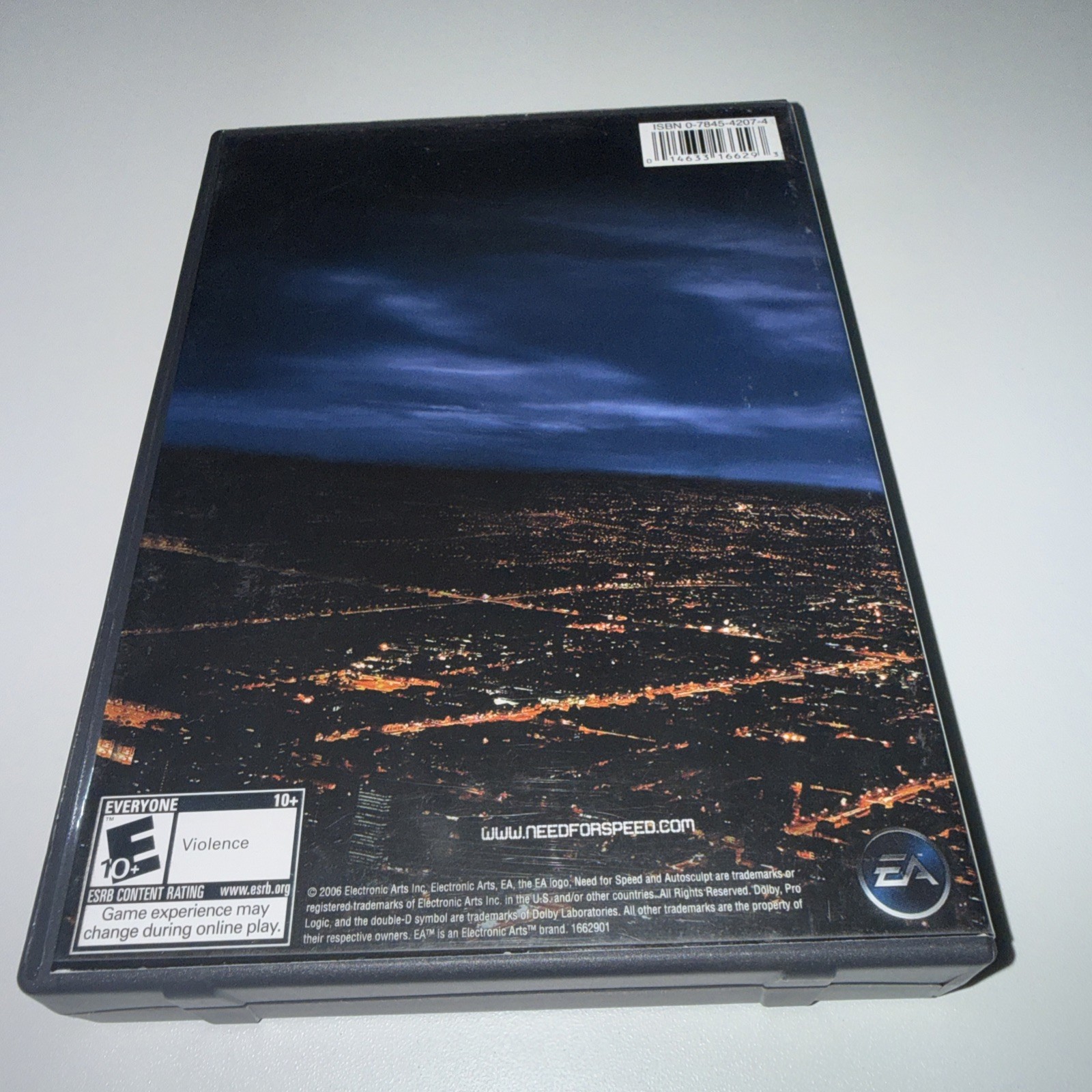 Need for Speed Carbon Collector’s Edition 2 Discs PC DVD-ROM 2006