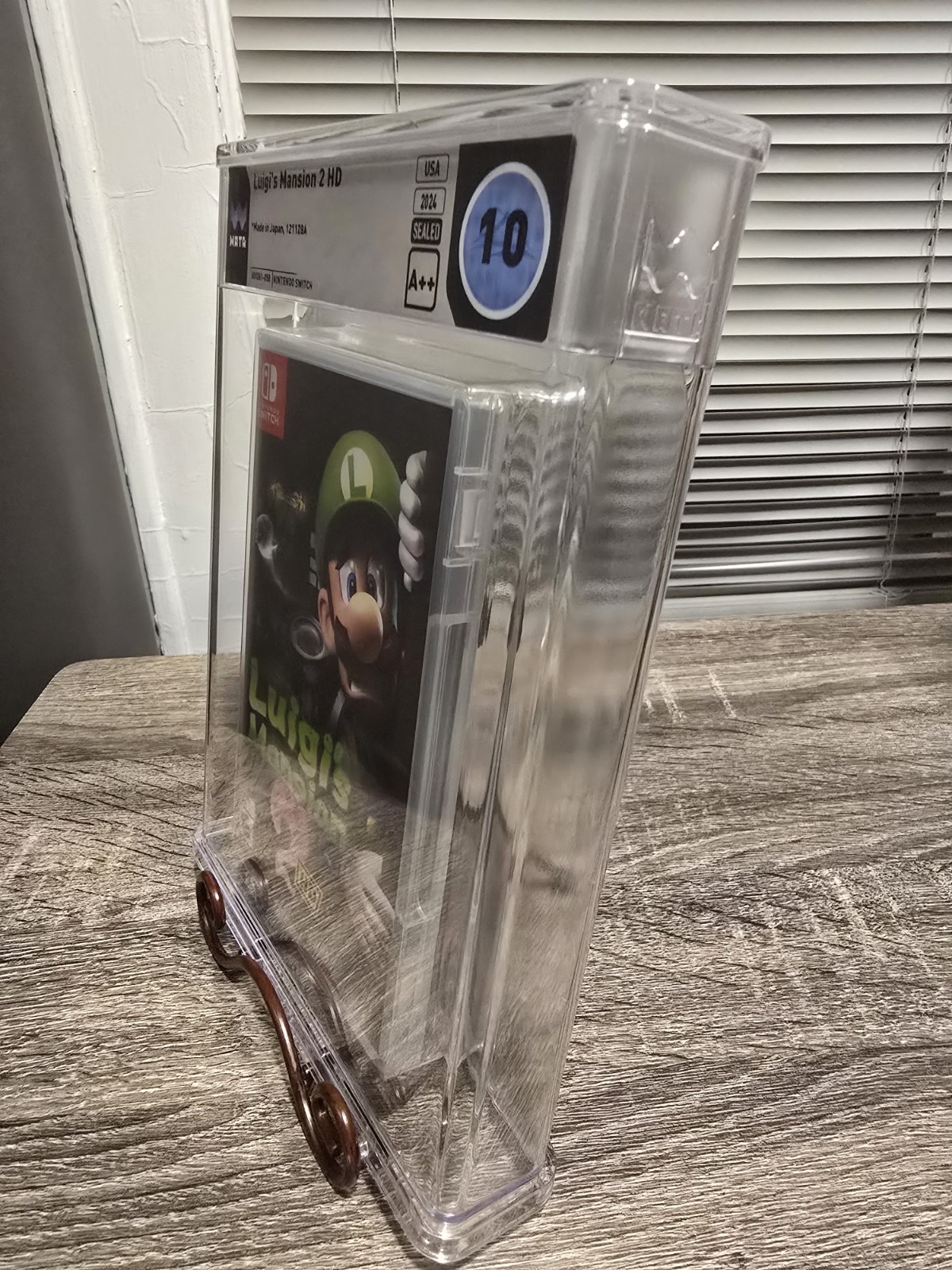 Luigi’s Mansion 2 HD – Nintendo Switch – WATA Graded 10 A++, 1st Print