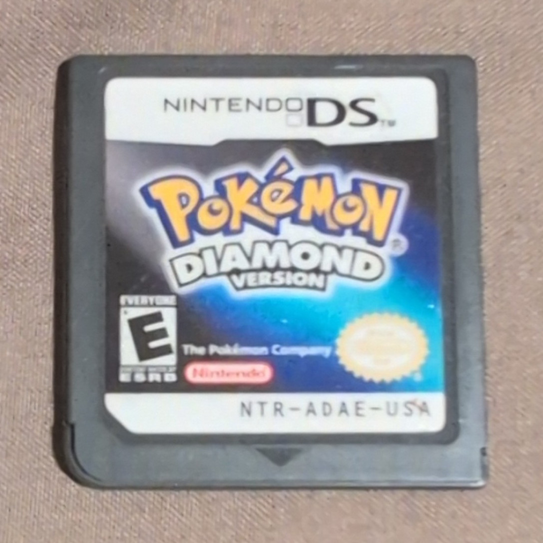 Pokemon Diamond Version Nintendo DS Nintendo E NTSC-U/C Role Playing