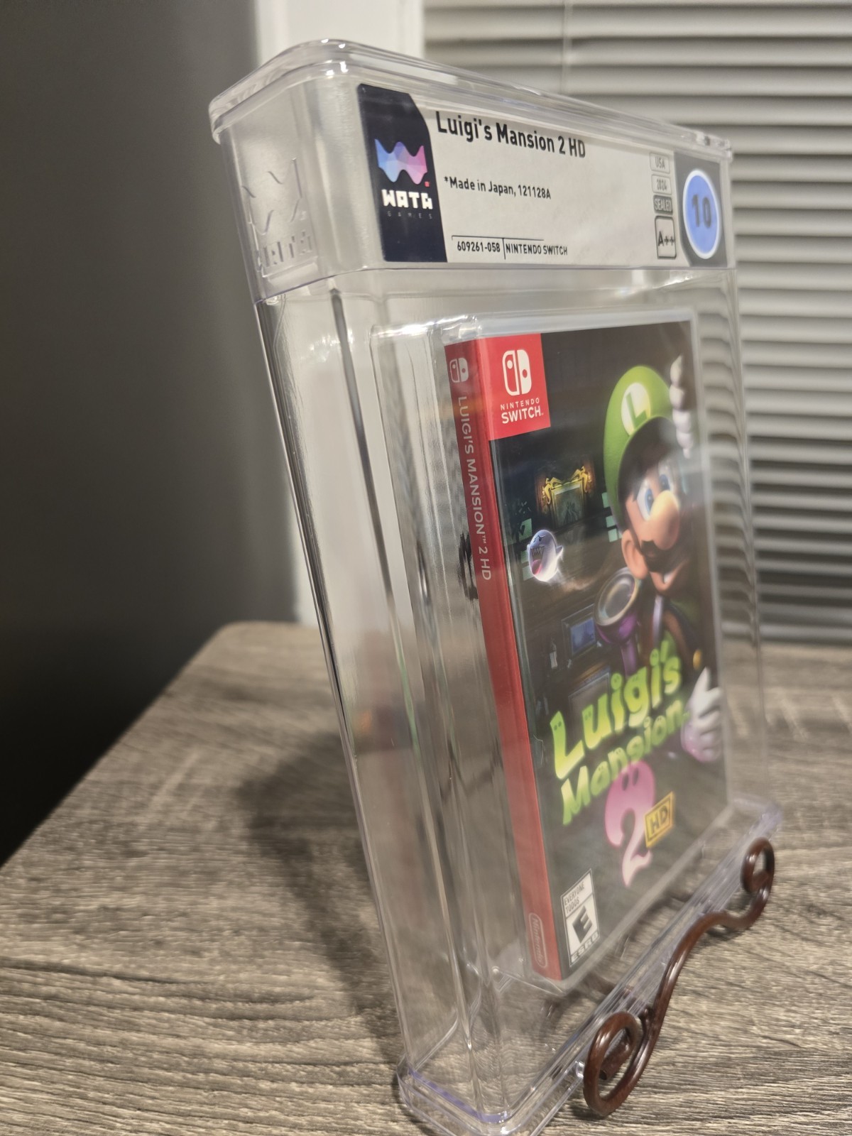 Luigi’s Mansion 2 HD – Nintendo Switch – WATA Graded 10 A++, 1st Print