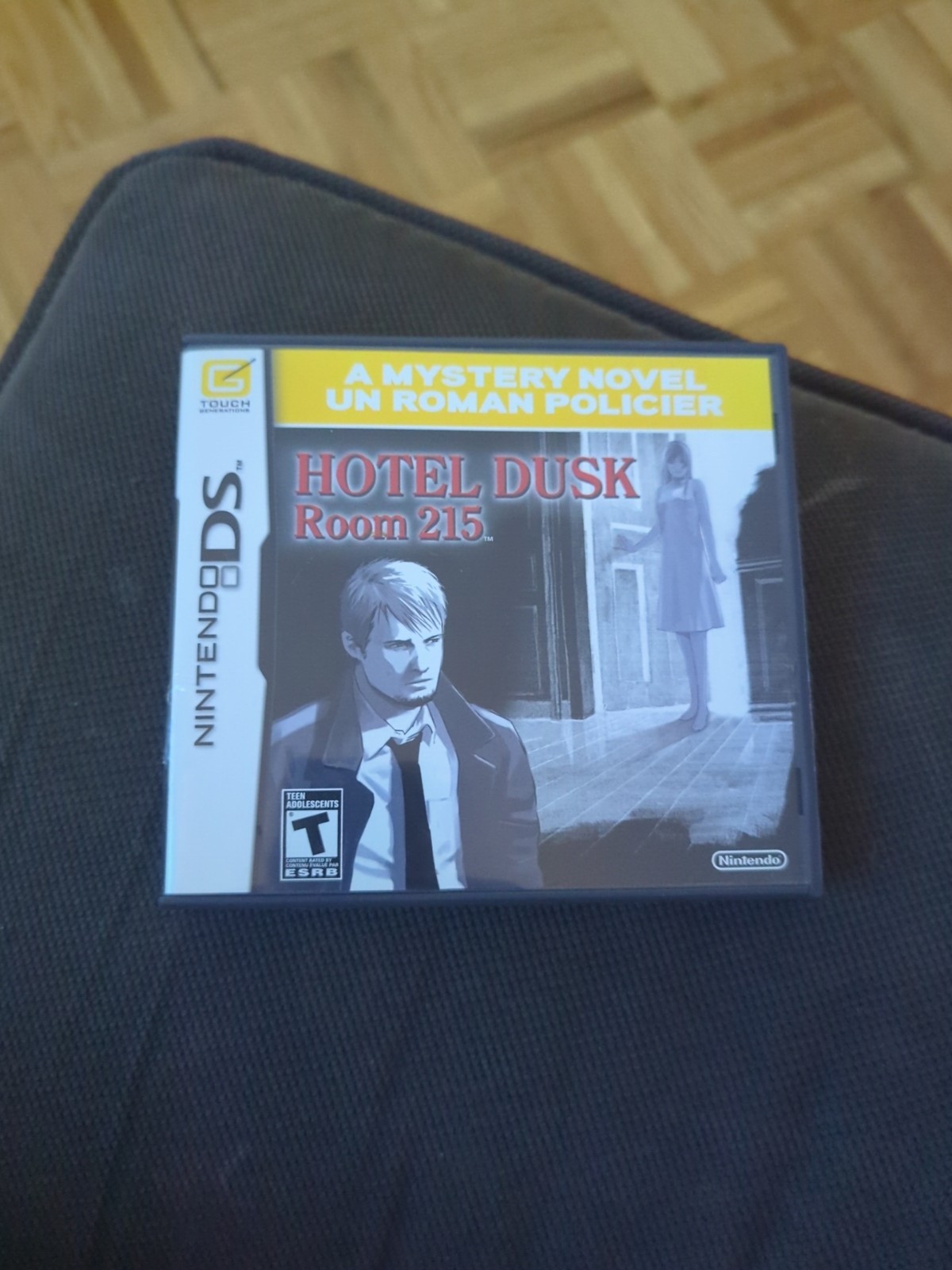 Hotel Dusk: Room 215 (Nintendo DS, 2007) Complete With Booklets!!
