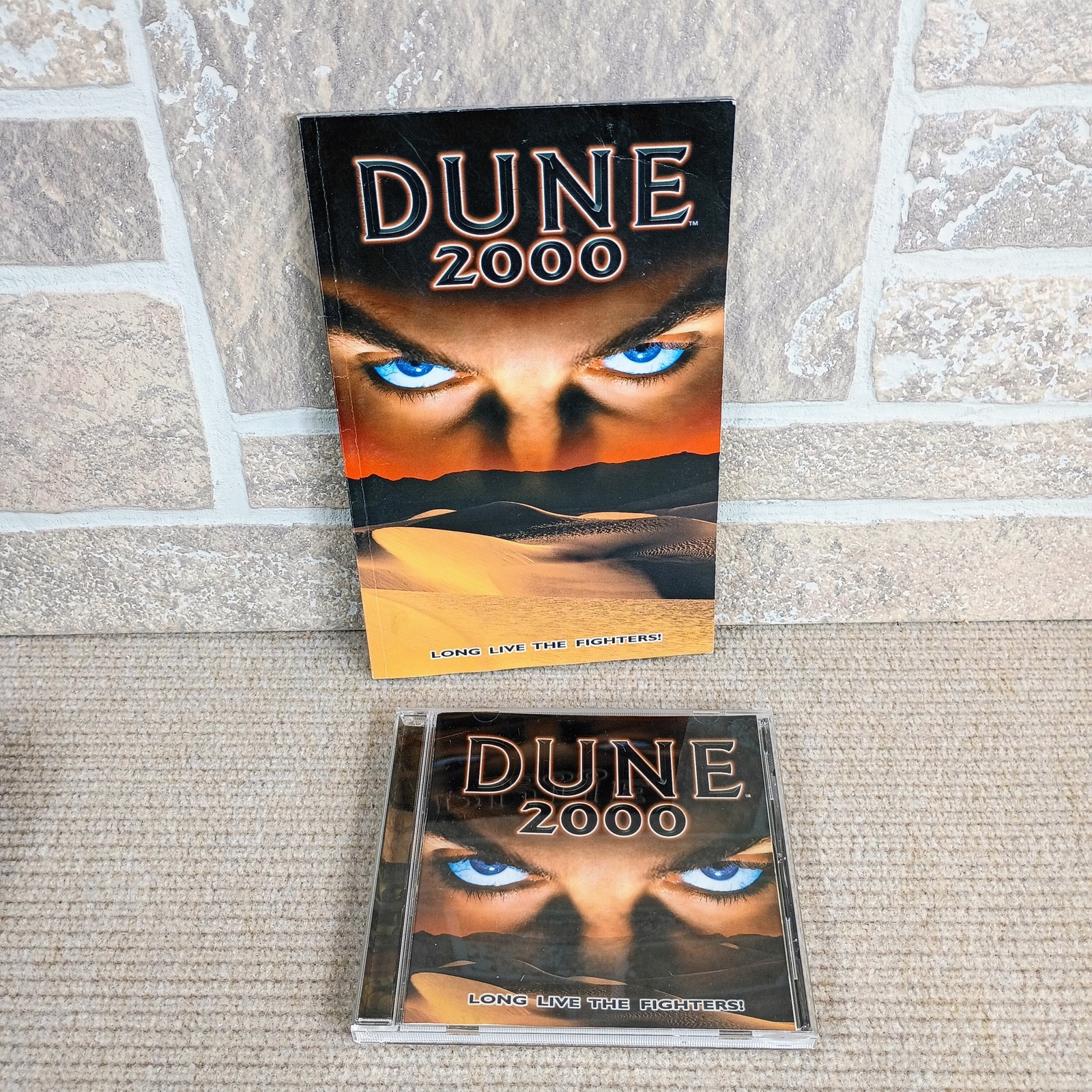 DUNE 2000 PC CD-ROM Windows 95 98 Westwood Studios RTS Game w/ Manual