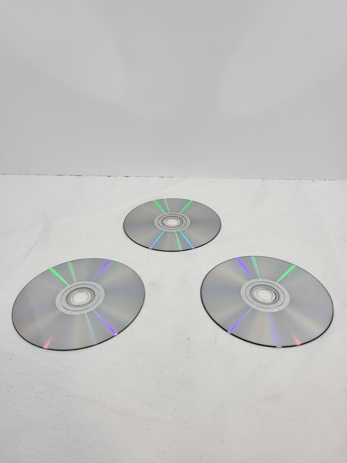 Zoo Tycoon 2 Ultimate Collection PC Game Complete with All 3 Discs – No Manual